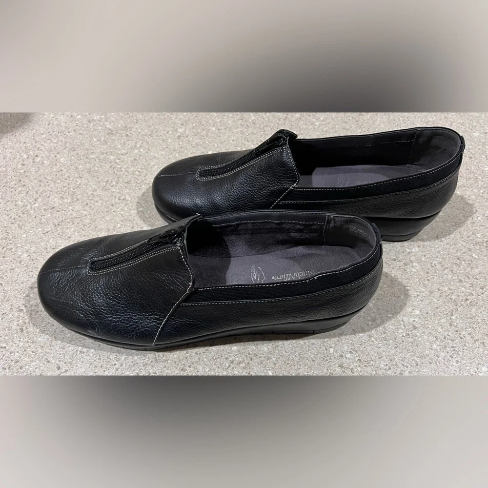 NEW Aerosoles LEATHER Stitched 9.5M Zipper